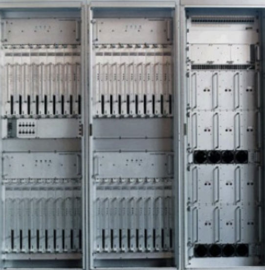 Solid-state amplifier of the ATC radar ASR-E